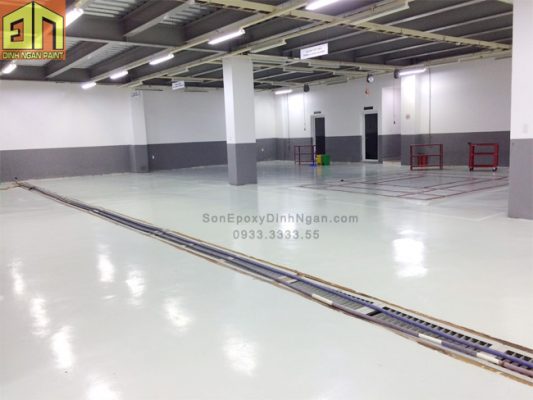 sơn epoxy gara oto